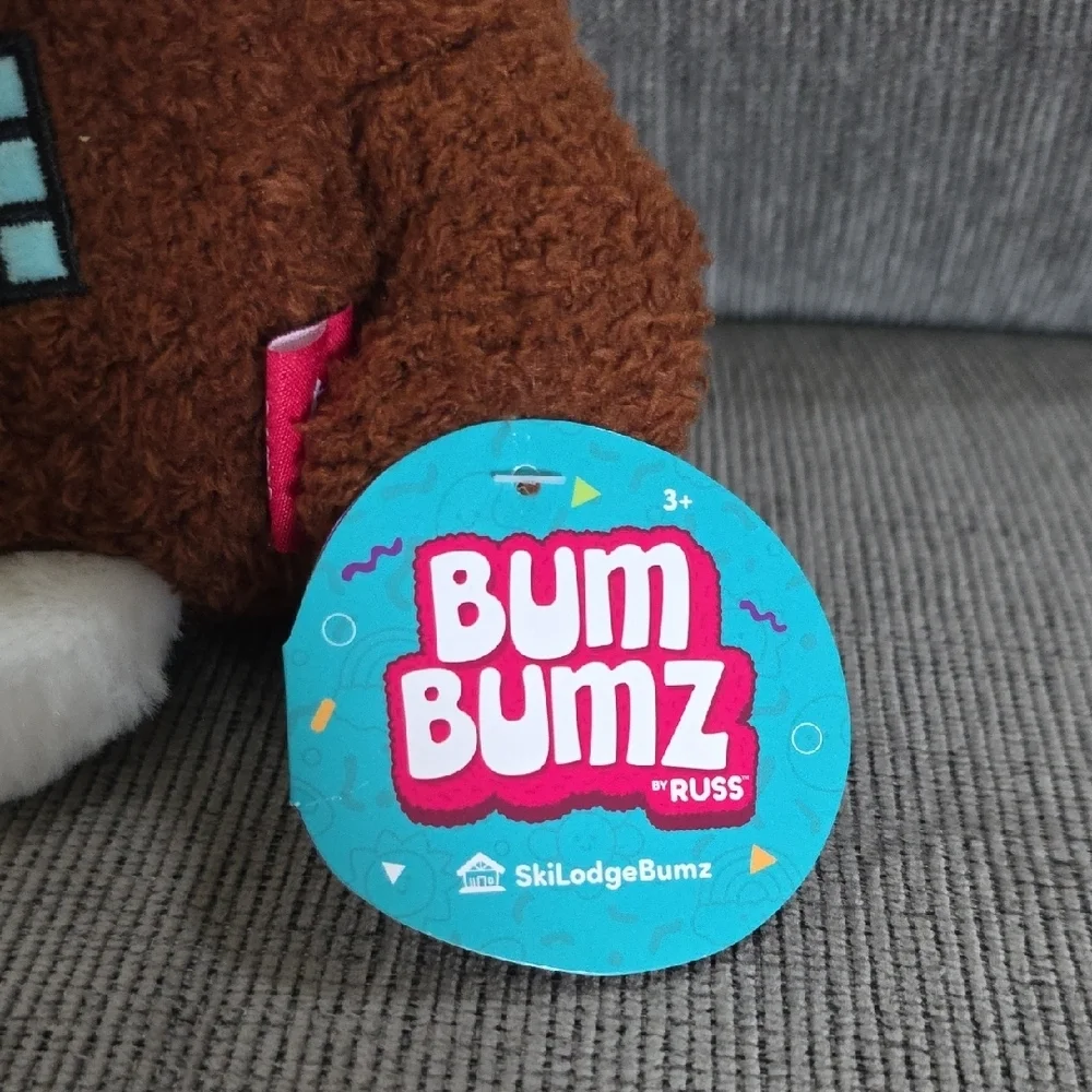Bum Bumz By Russ Ski Lodge Bumz Chrissy, NWT, 8×8 Inches